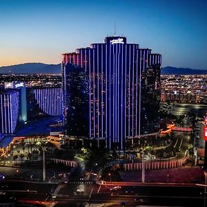 Rio Hotel & Casino
